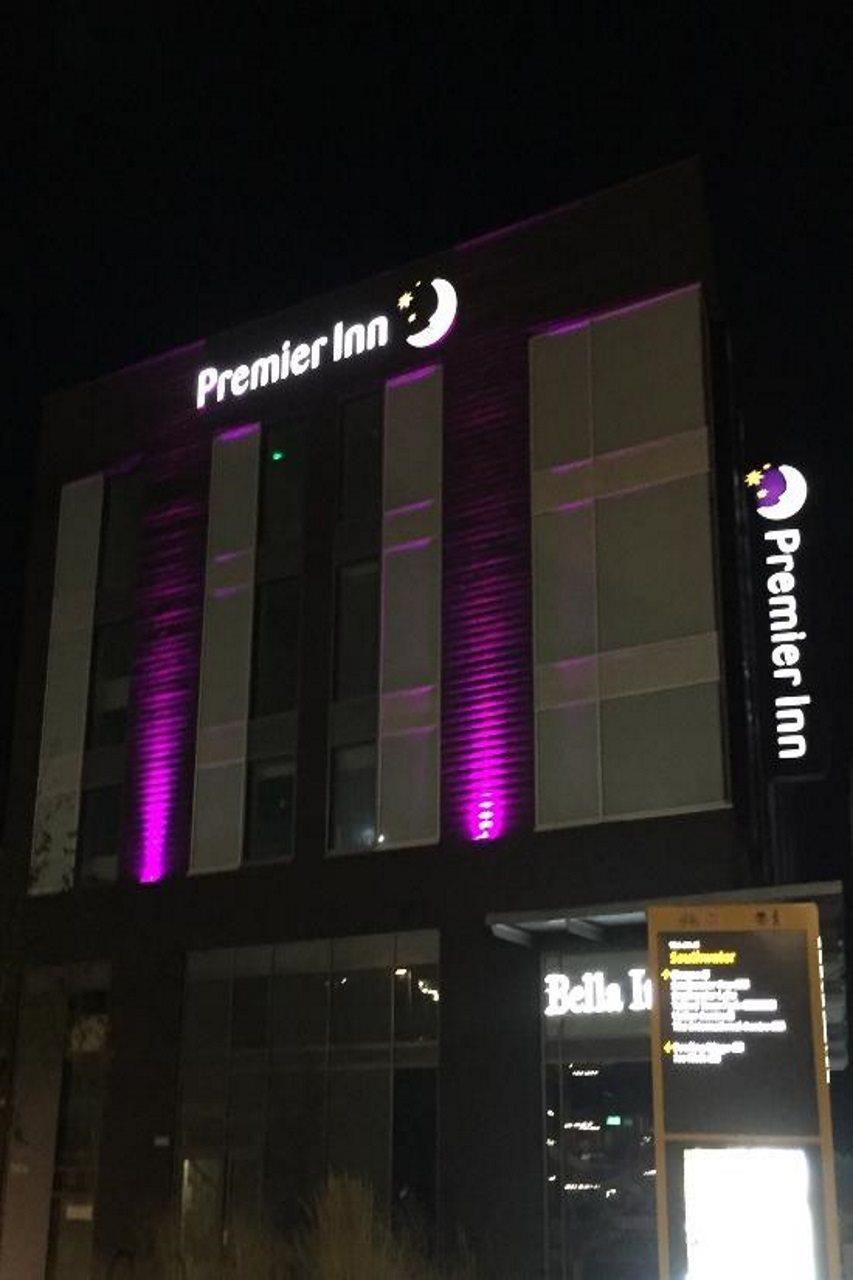 Premier Inn טלפורד מראה חיצוני תמונה